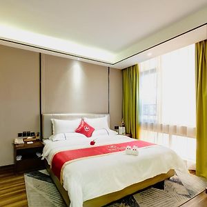 Superior One-Bedroom Suite
